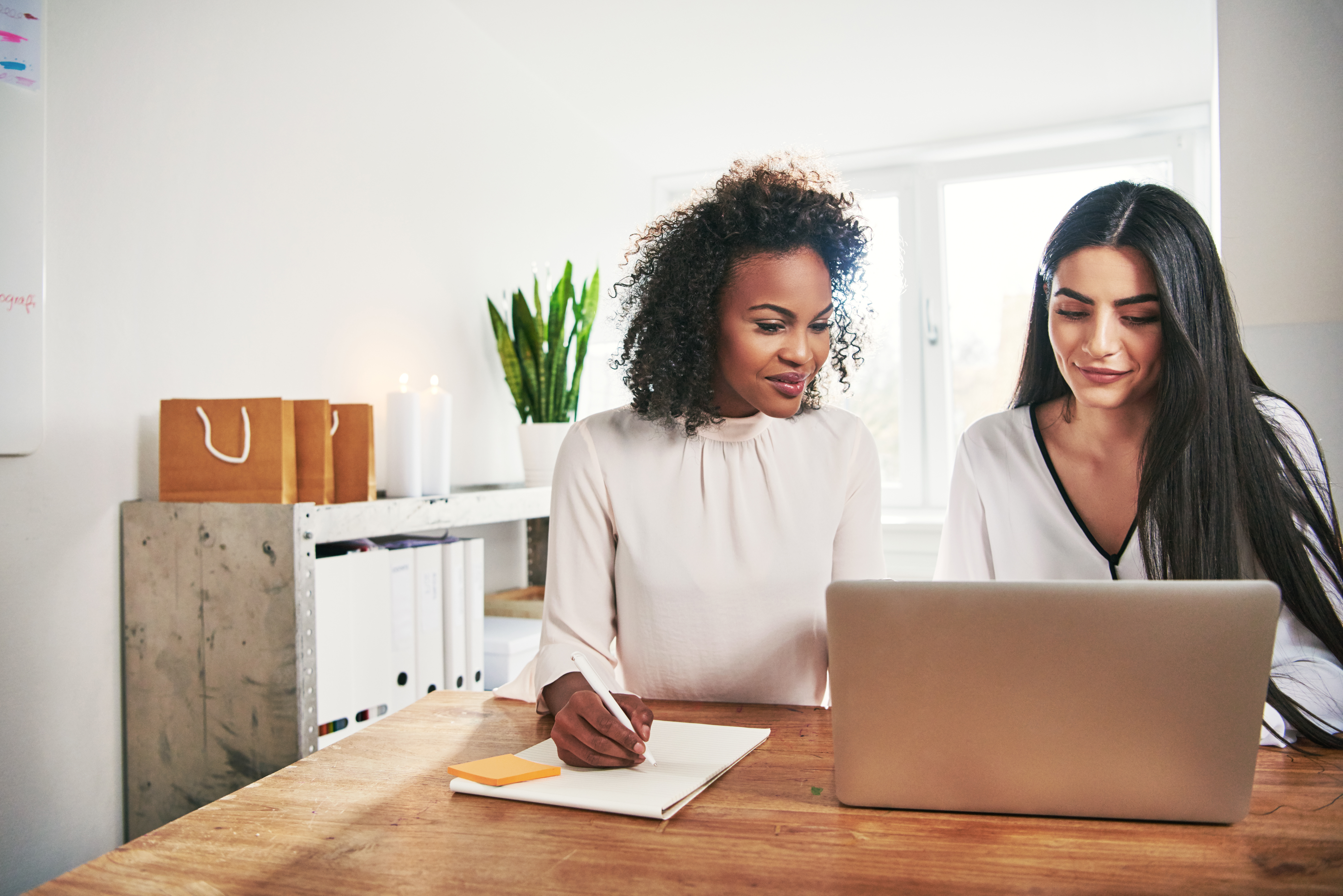 Checkliste: Materialorganisation in der Augenarztpraxis. Quelle: Ground Picture, shutterstock.com